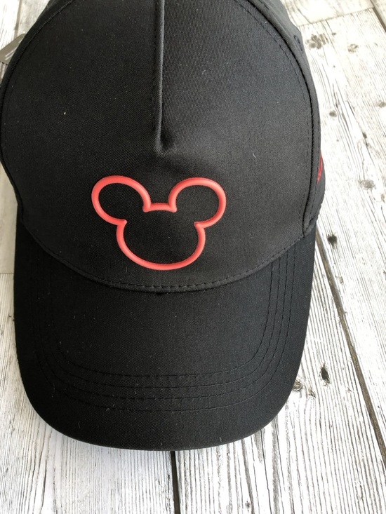 Disney x Lululemon Structured Ball Cap - Picture 4 of 10